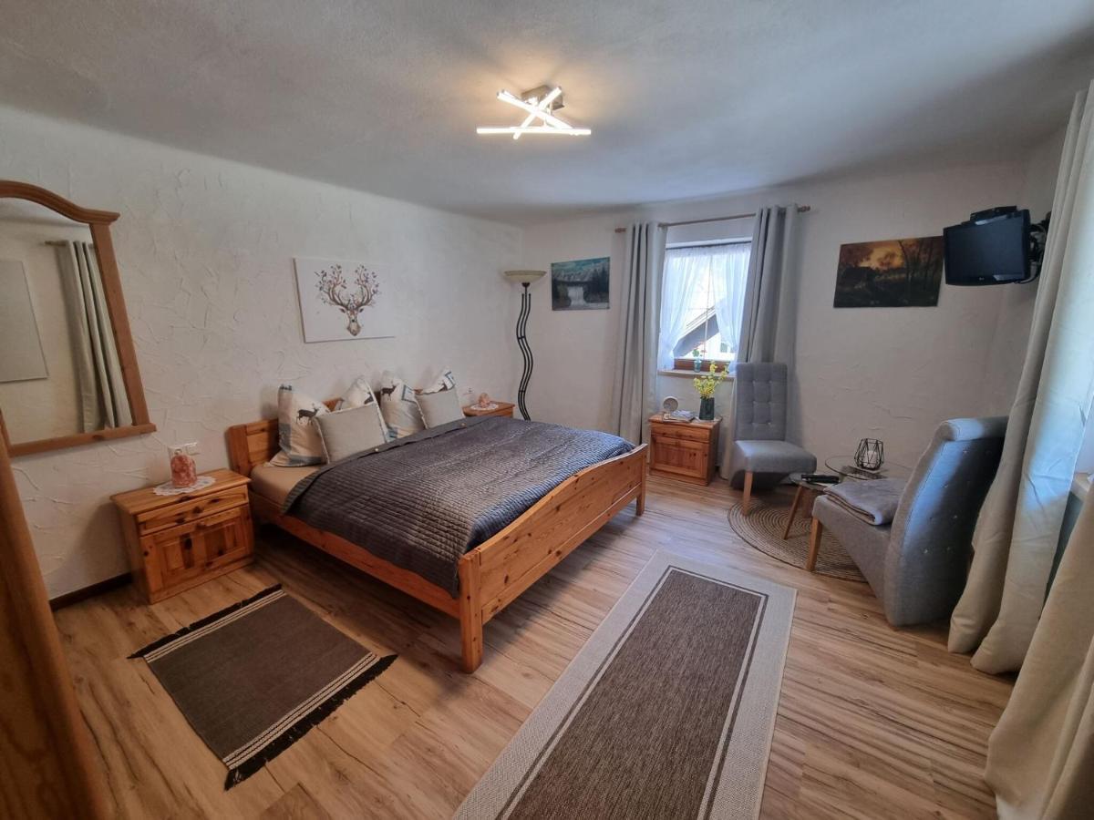 Large Detached Holiday Home In Muhr Exteriör bild