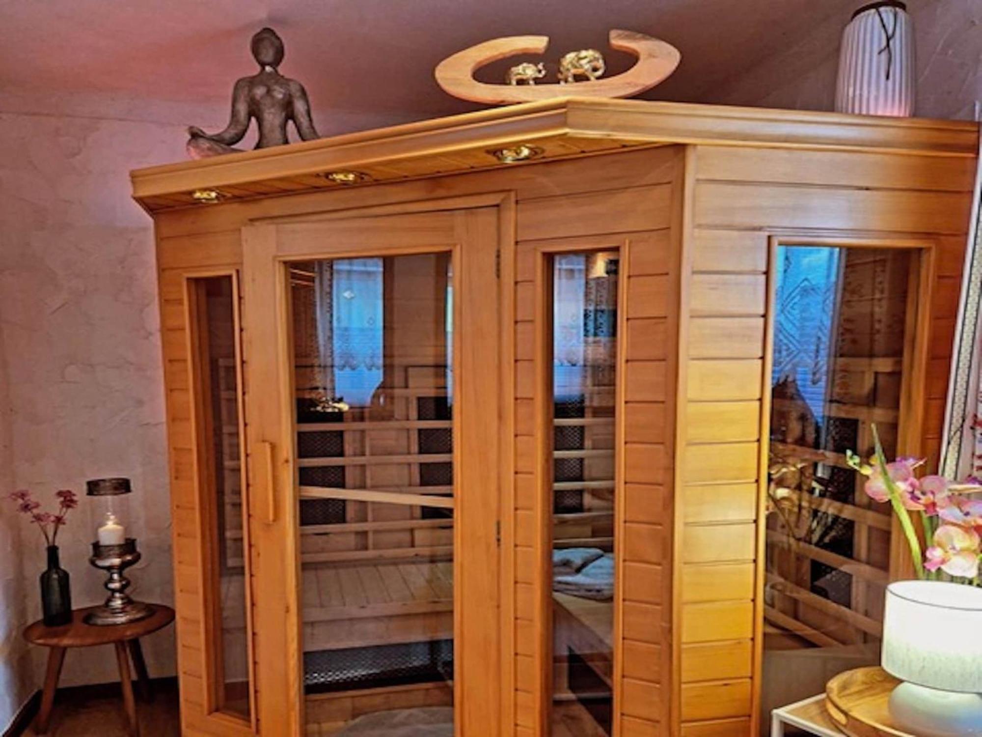 Large Detached Holiday Home In Muhr Exteriör bild